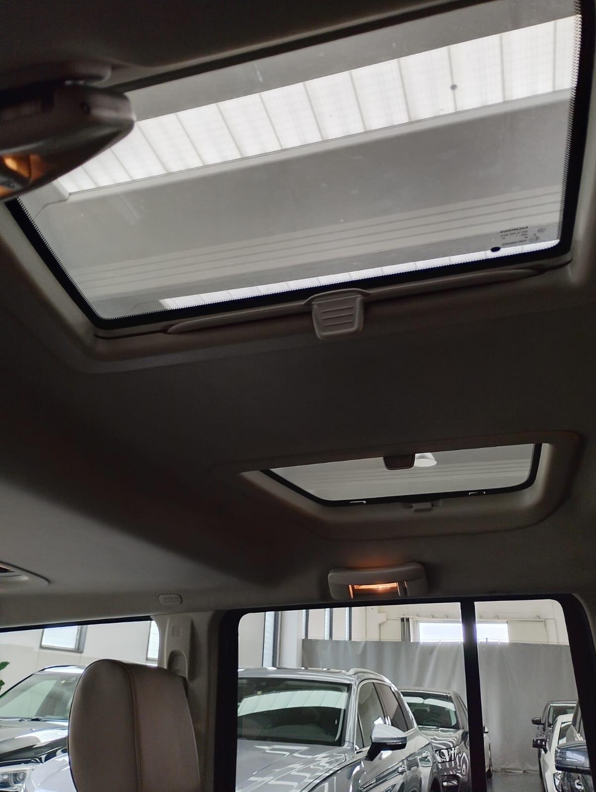 Jeep Commander 3.0 CRD DPF Overland