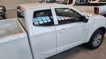 Isuzu D-Max N60 1.9 Space BB 4 posti NUOVO