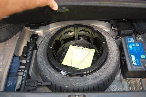 Mercedes-benz CLK 200 KOMPRESSOR 192CV COUPE' - DA VETRINA- OTTIMO STATO