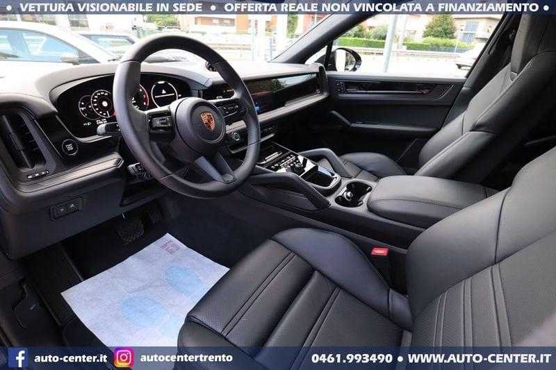 Porsche Cayenne Coupè 3.0 V6 Coupè E-Hybrid Black Edition Sport Design