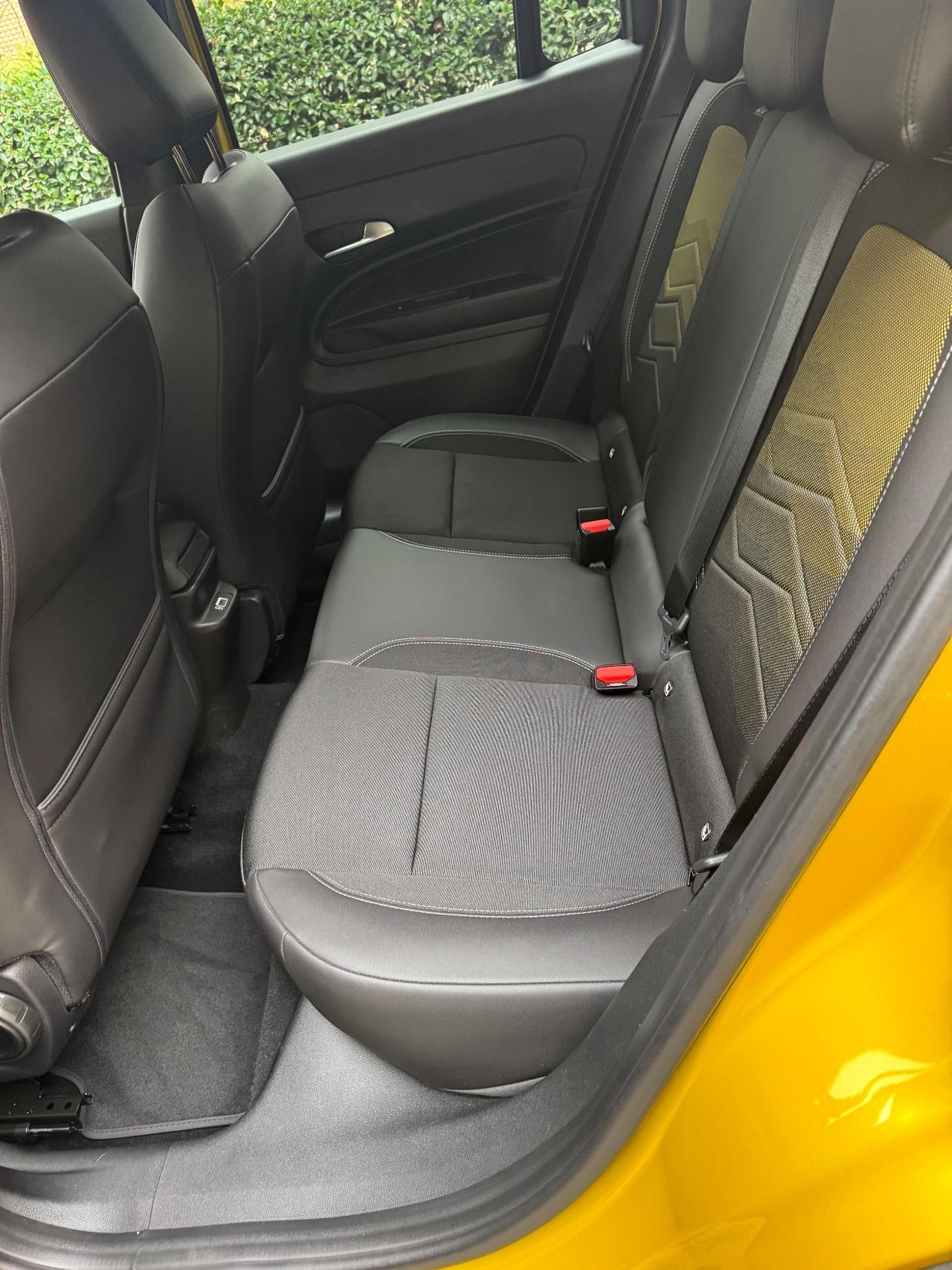 Jeep Avenger 1.2 Turbo 100 CV Summit