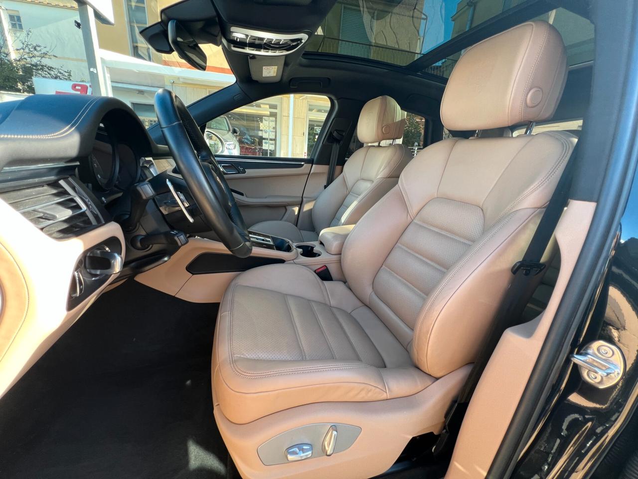 Porsche Macan T 2.0 265cv Tetto Sport Chrono Matrix Pelle Telecam. Tagliandi Porsche