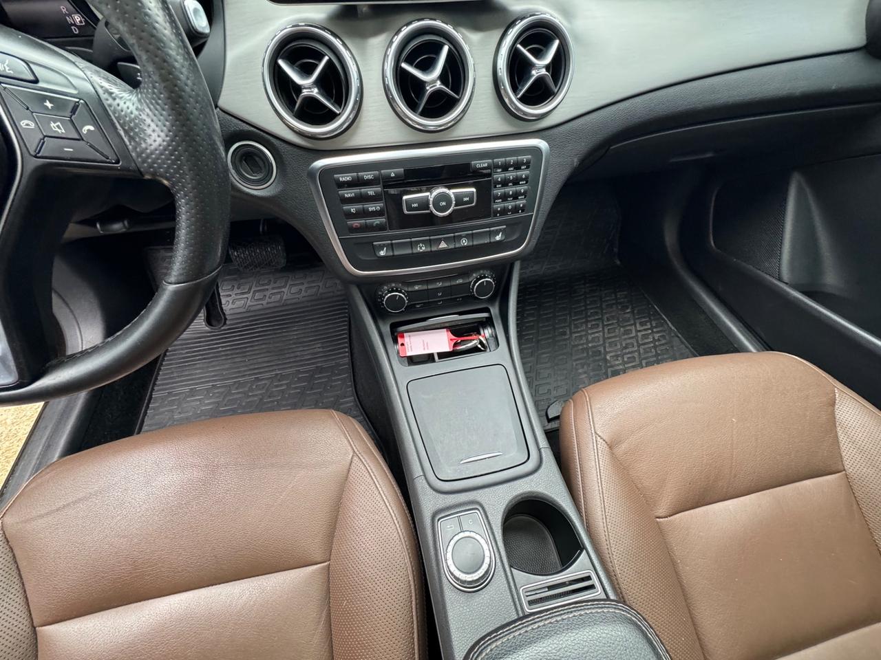 Mercedes-benz GLA 200 CDI Automatic Premium