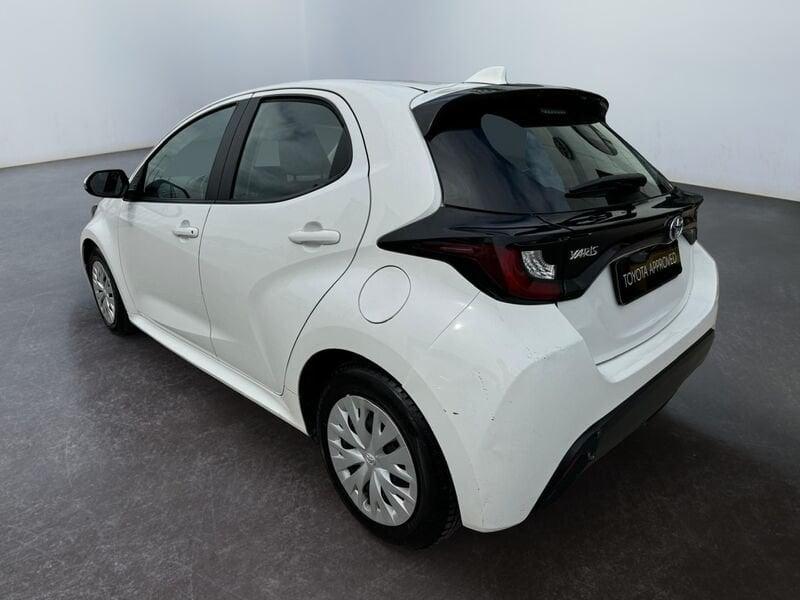 Toyota Yaris Hybrid Active MY22