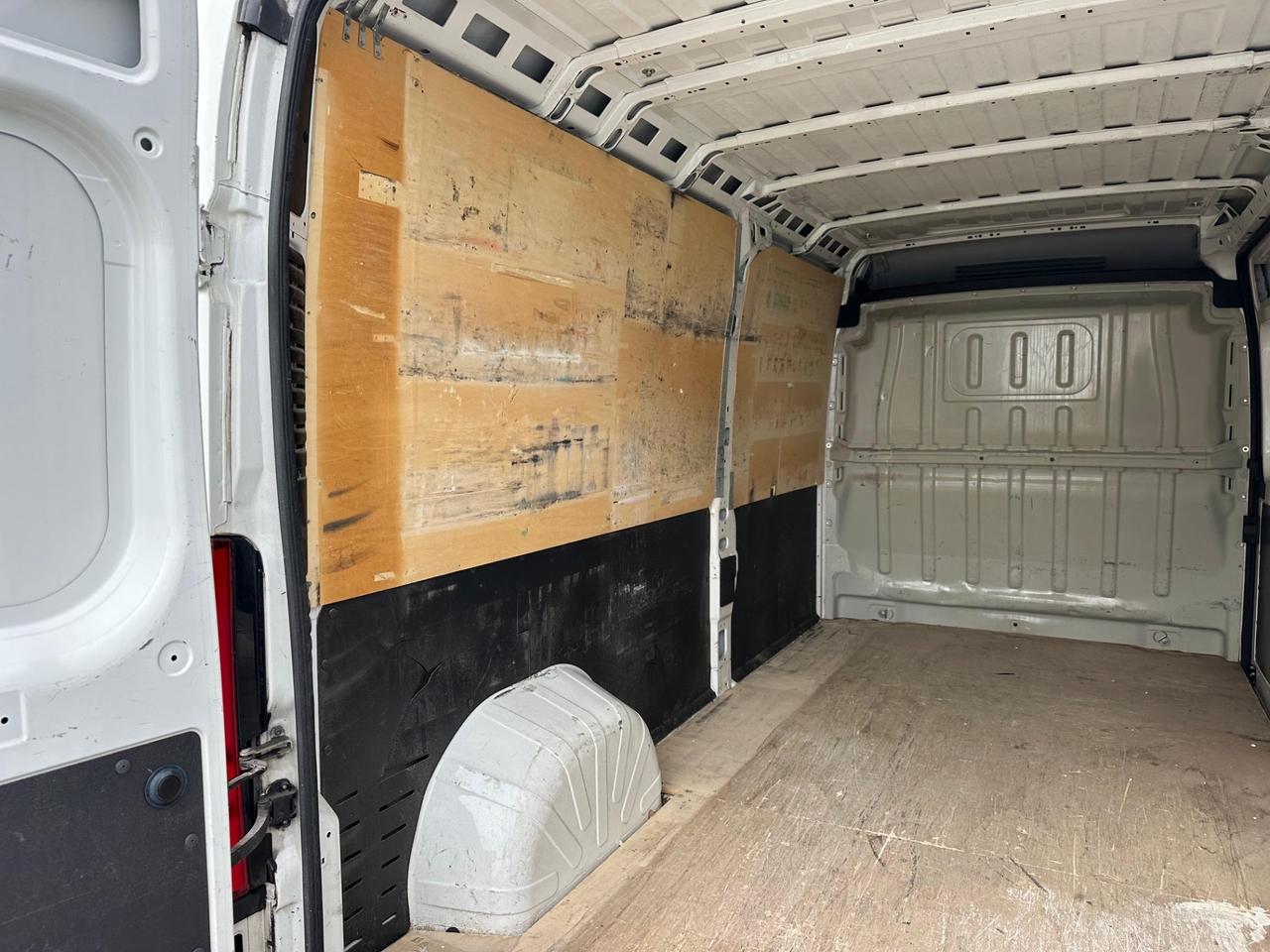 Citroen Jumper 30 BlueHDi 160 PC-TN Furgone