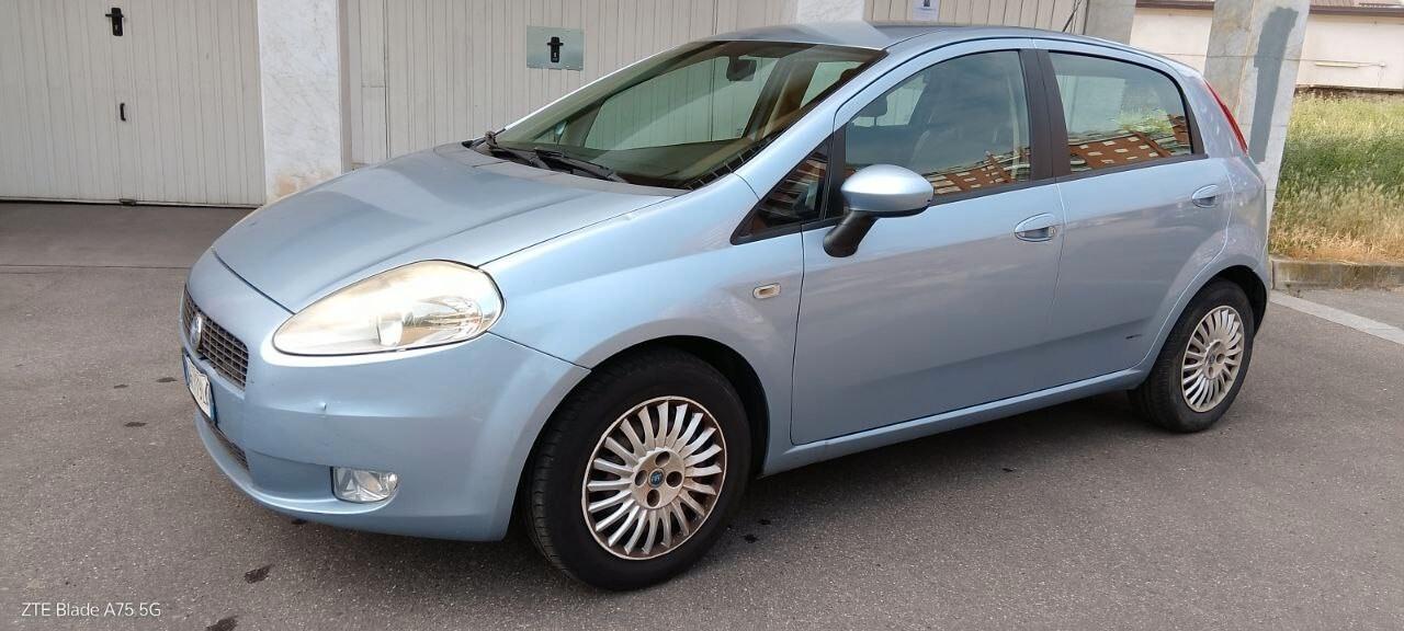 Fiat Grande Punto Grande Punto 1.3 MJT 75 CV 5 porte Dynamic