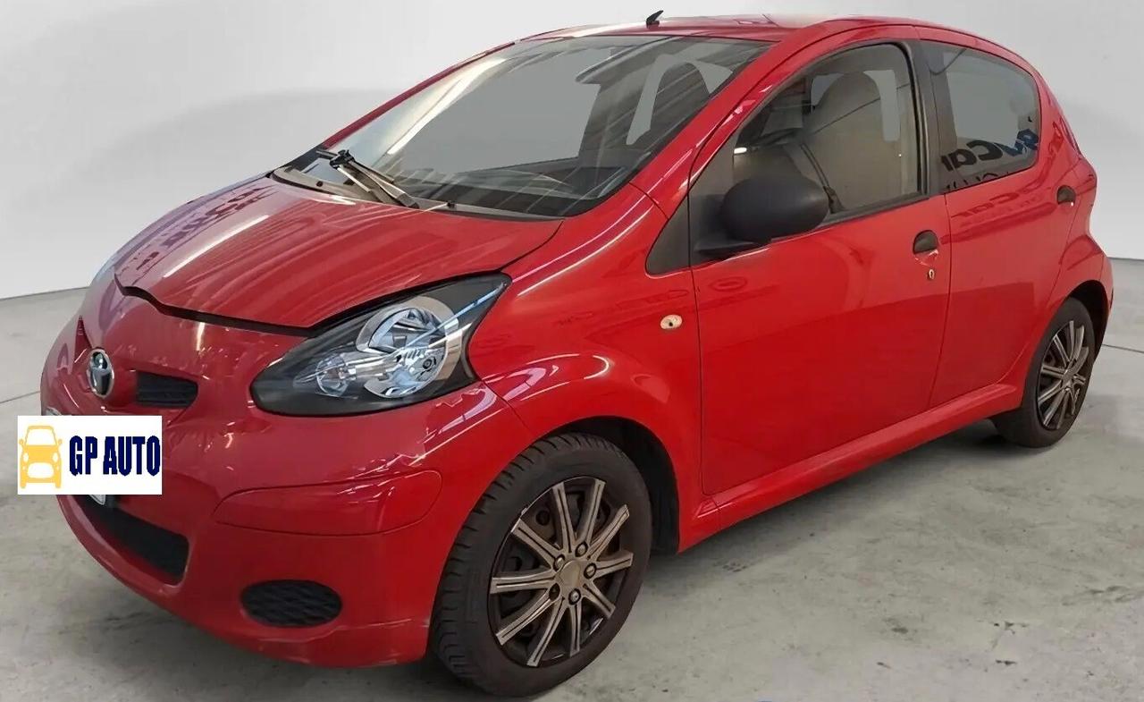 Toyota Aygo 1.0 12V VVT-i 5 porte Now *IN ARRIVO
