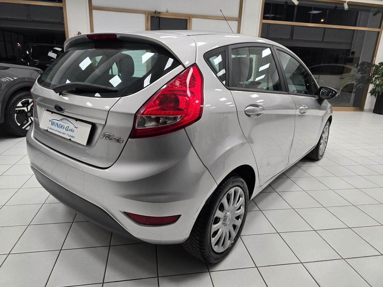 Ford Fiesta 1.2 82CV 5 porte OK NEOPATENTATI