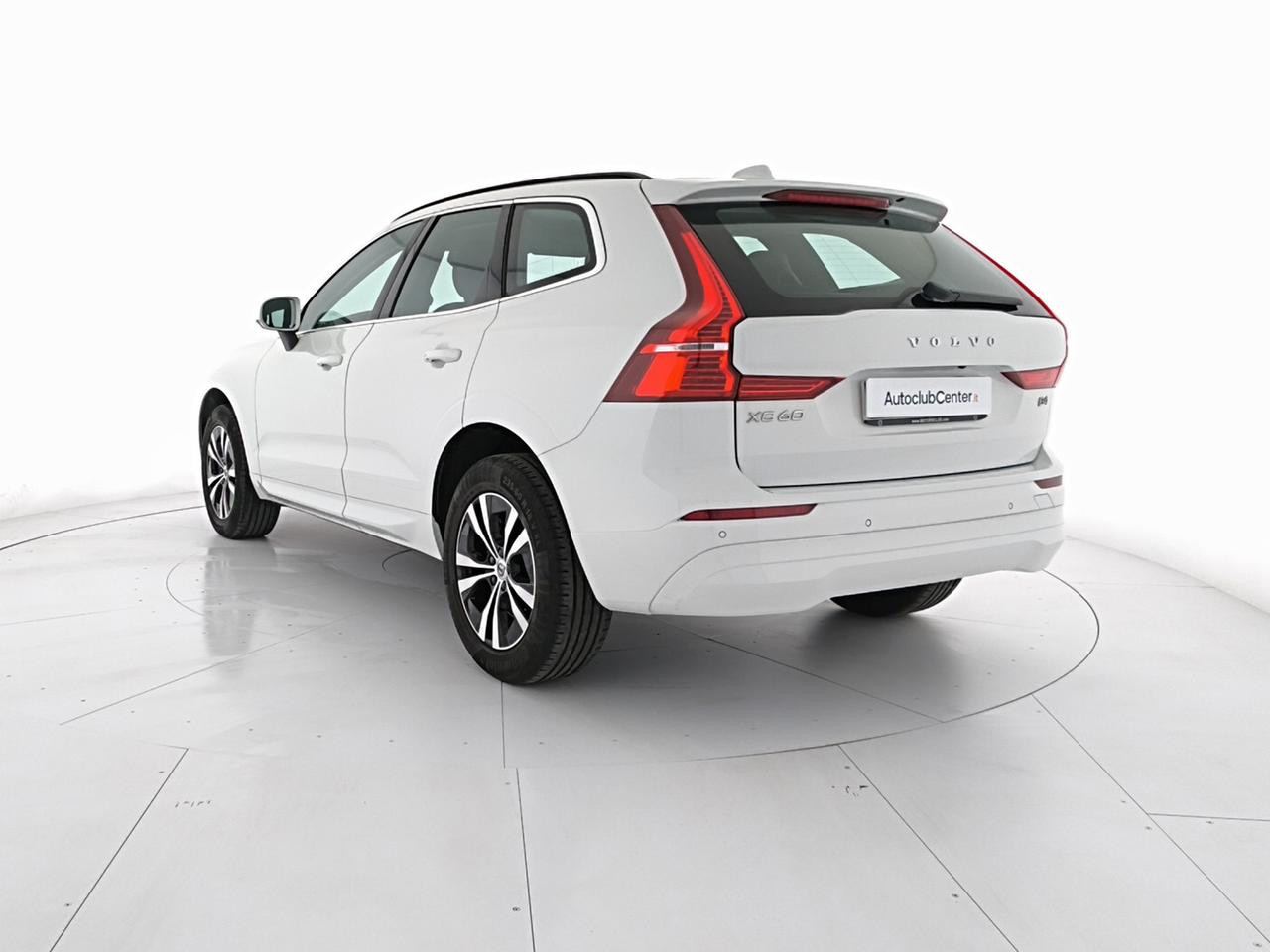 Volvo XC60 2.0 b4 Momentum Pro