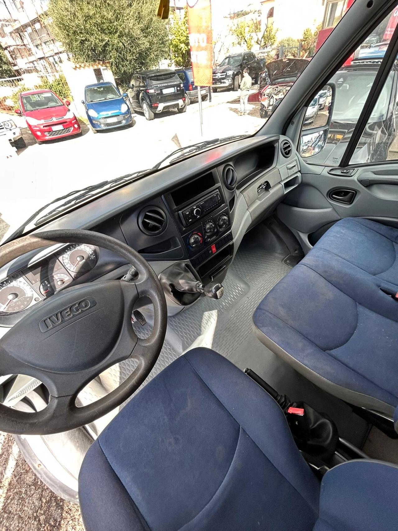 Iveco Daily 35S10 2.3 Hpi PM Cabinato