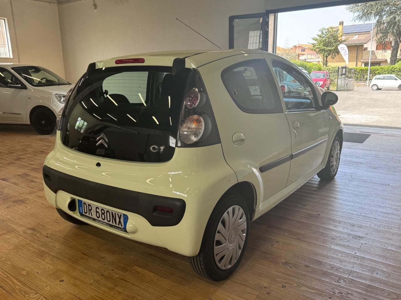 Citroen C1 1.0 68 CV AUTOMATICA NEOPATENTATI GARANZIA UNIPRO