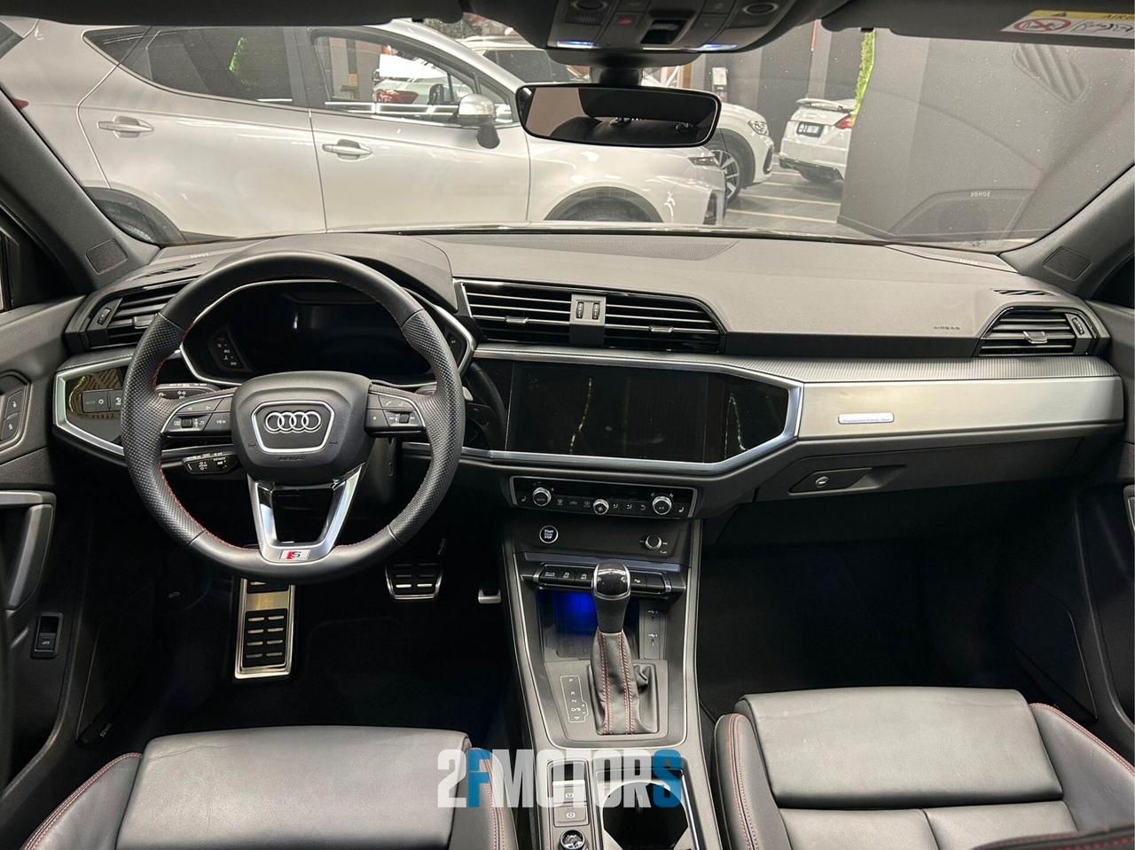 Audi Q3 SBK TDI quattro S tronic Identity Black