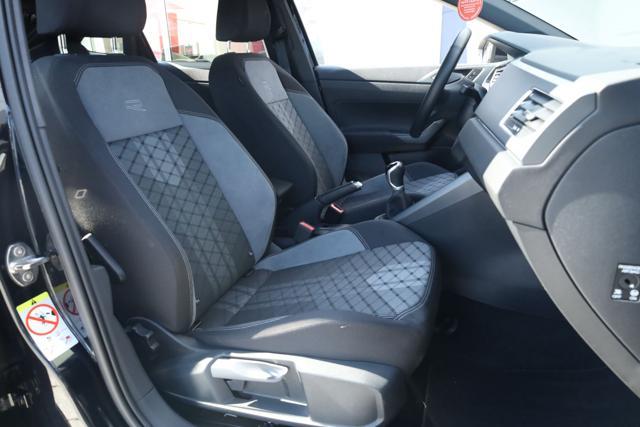 VOLKSWAGEN Taigo 1.0 TSI 115 CV R-Line