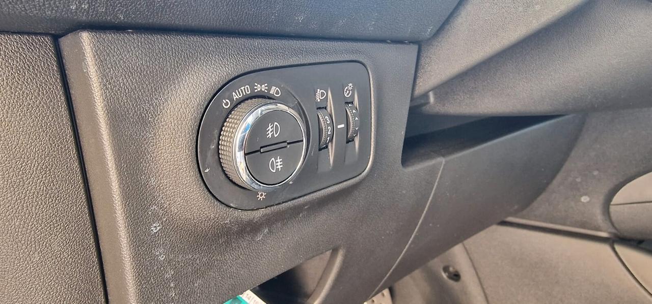 Opel Corsa 1.4 90CV Start&Stop 5 porte Cosmo