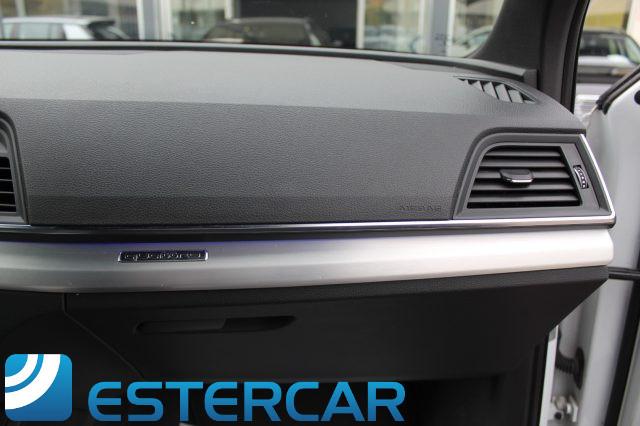 AUDI Q5 40 TDI quattro S tronic Sport S LINE
