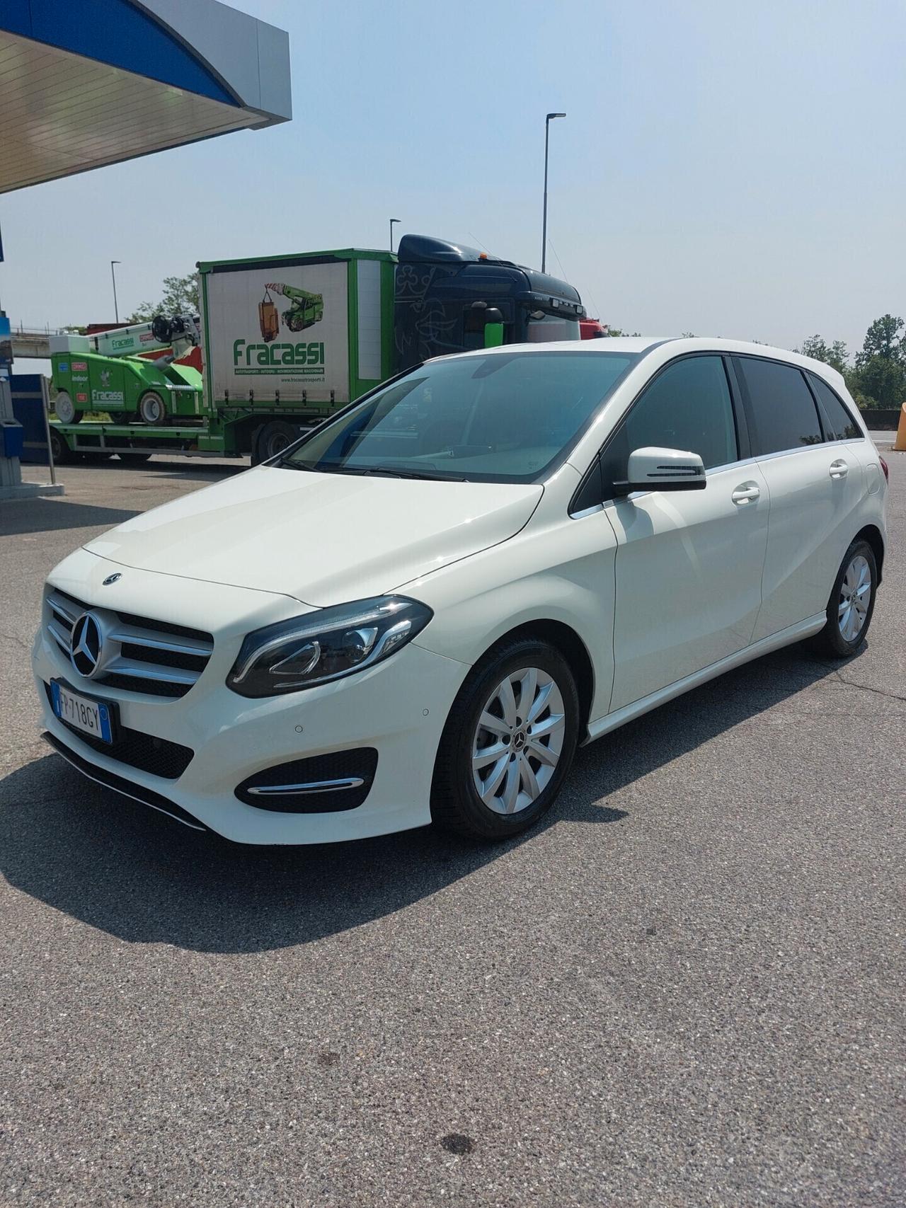 Mercedes-benz B 180 d Automatic Business