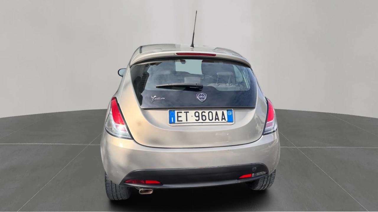 Lancia Ypsilon 1.2 69 CV 5 porte GPL Ecochic Gold