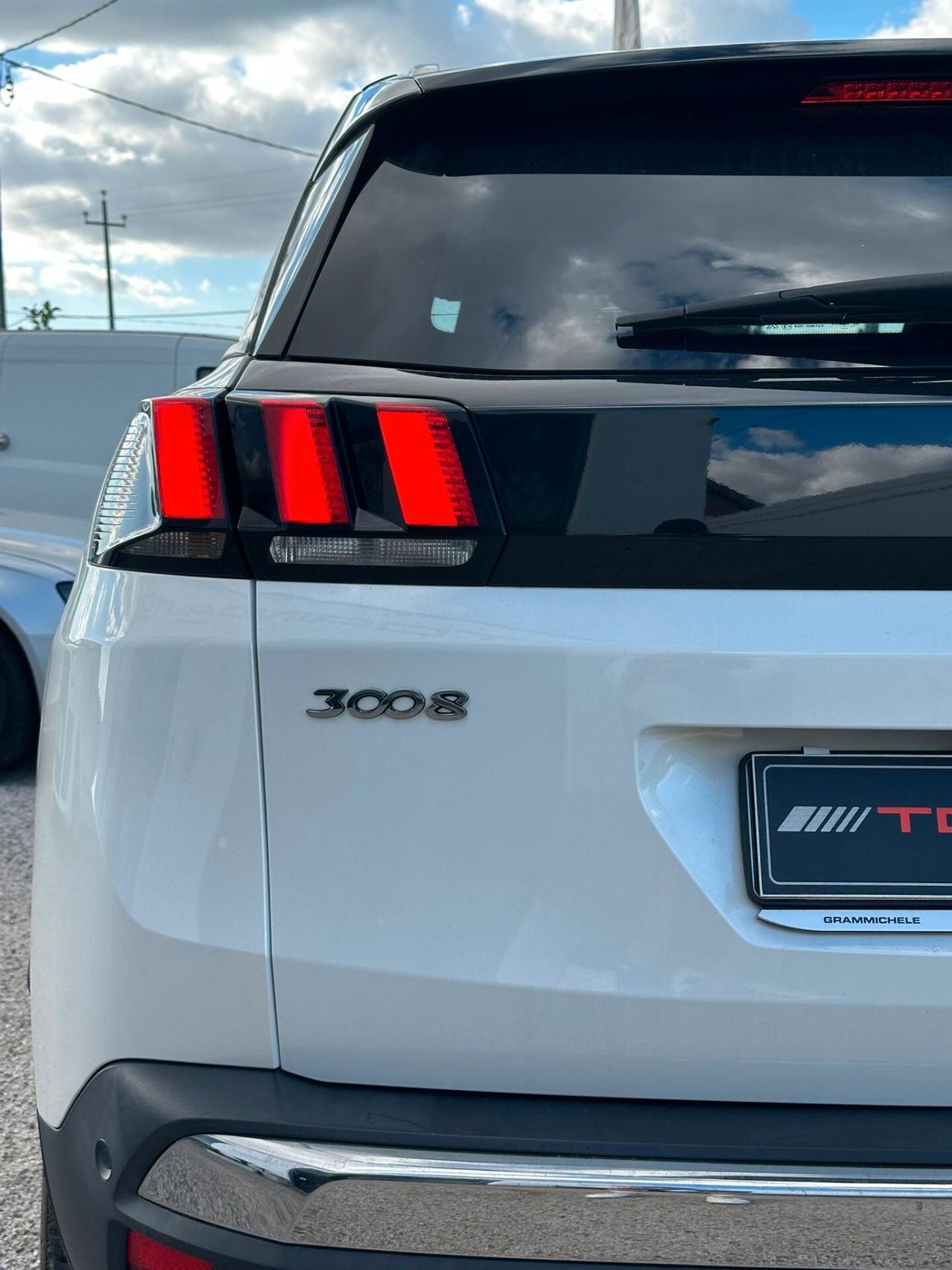 Peugeot 3008 BlueHDi 130 S&S Allure