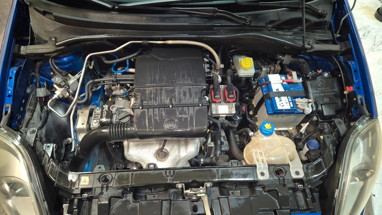 Fiat Punto 1.4 8V 5 porte Natural Power Lounge