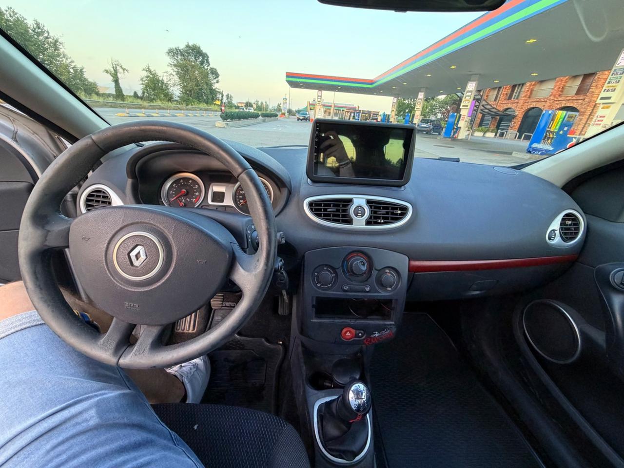 Renault Clio 1.2 16V