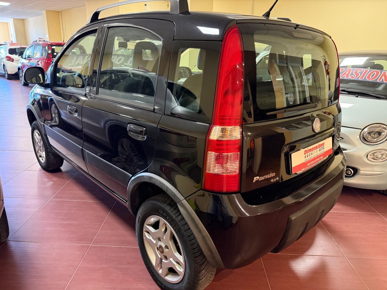 Fiat Panda 1.3 MJT 16V DPF 4x4 Climbing
