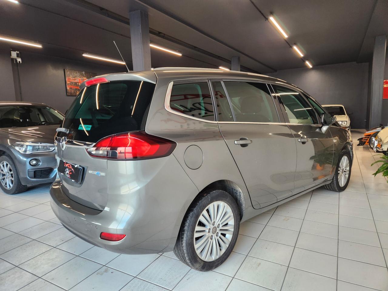 Opel Zafira 1.6 t Advance ecoM 150cv 7 posti metano