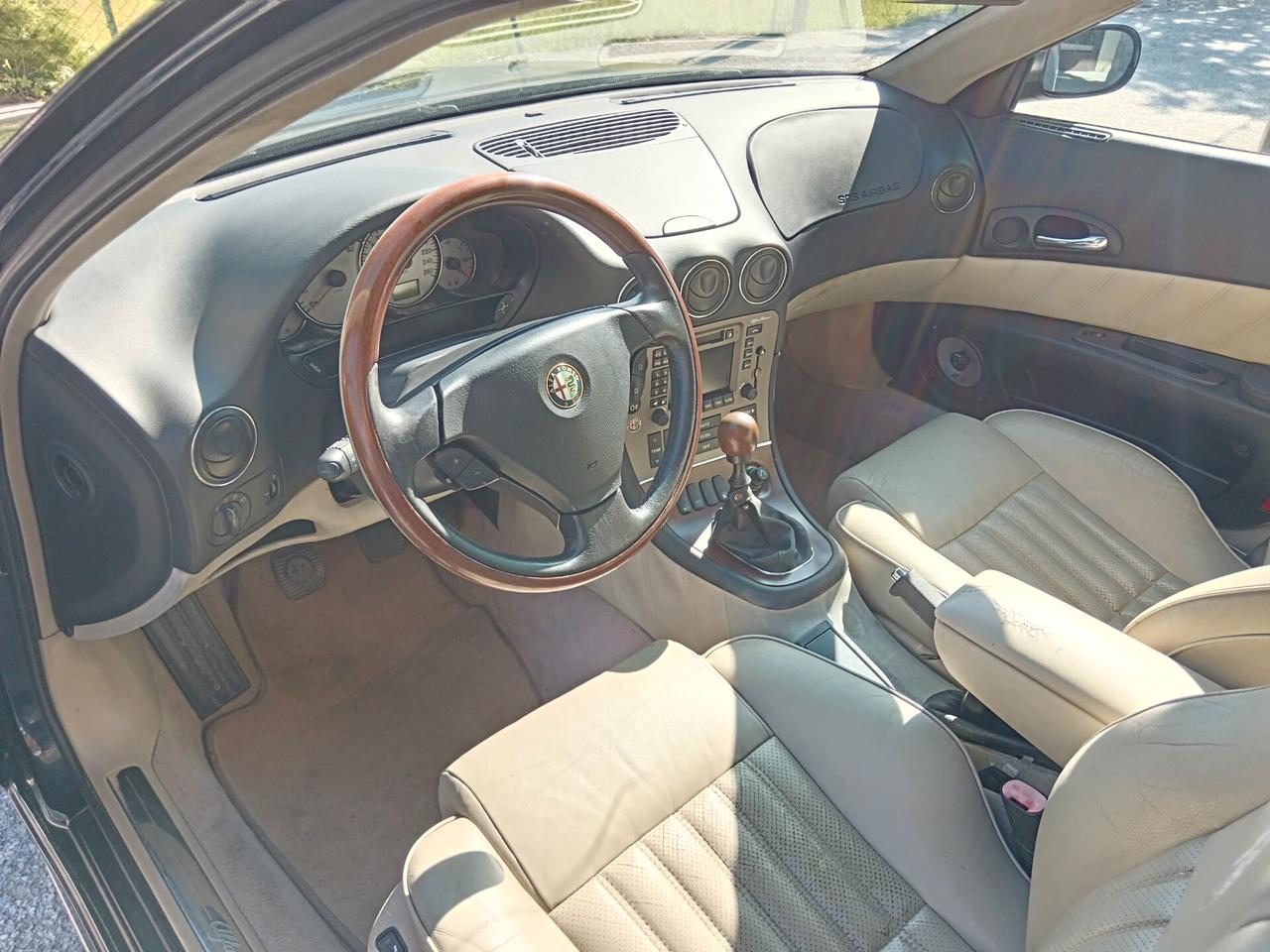 Alfa Romeo 166 2.4 JTD 150CV DISTINCTIVE