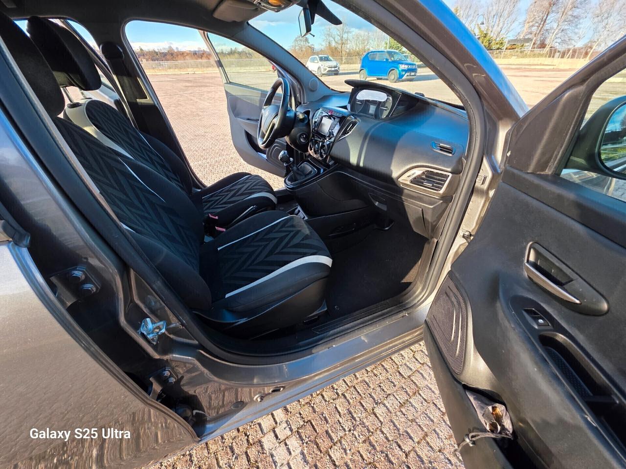 Lancia Ypsilon 1.2 GPL ritiro usato/scambio