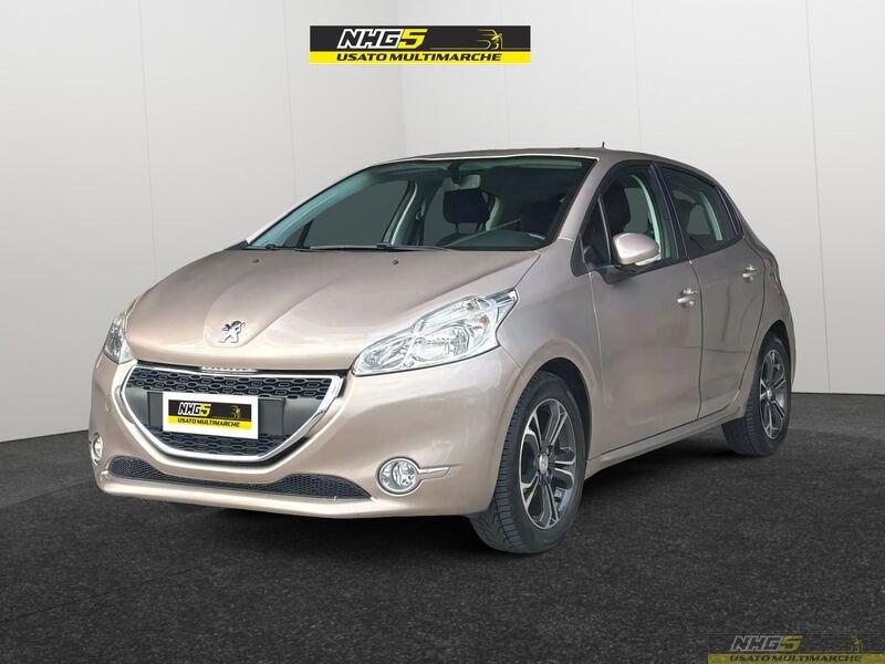 Peugeot 208 1.4 HDi 68 CV 5 porte Allure