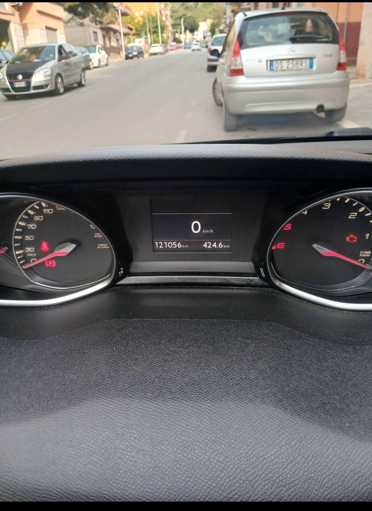 Peugeot 308 BlueHDi 150 S&S Allure