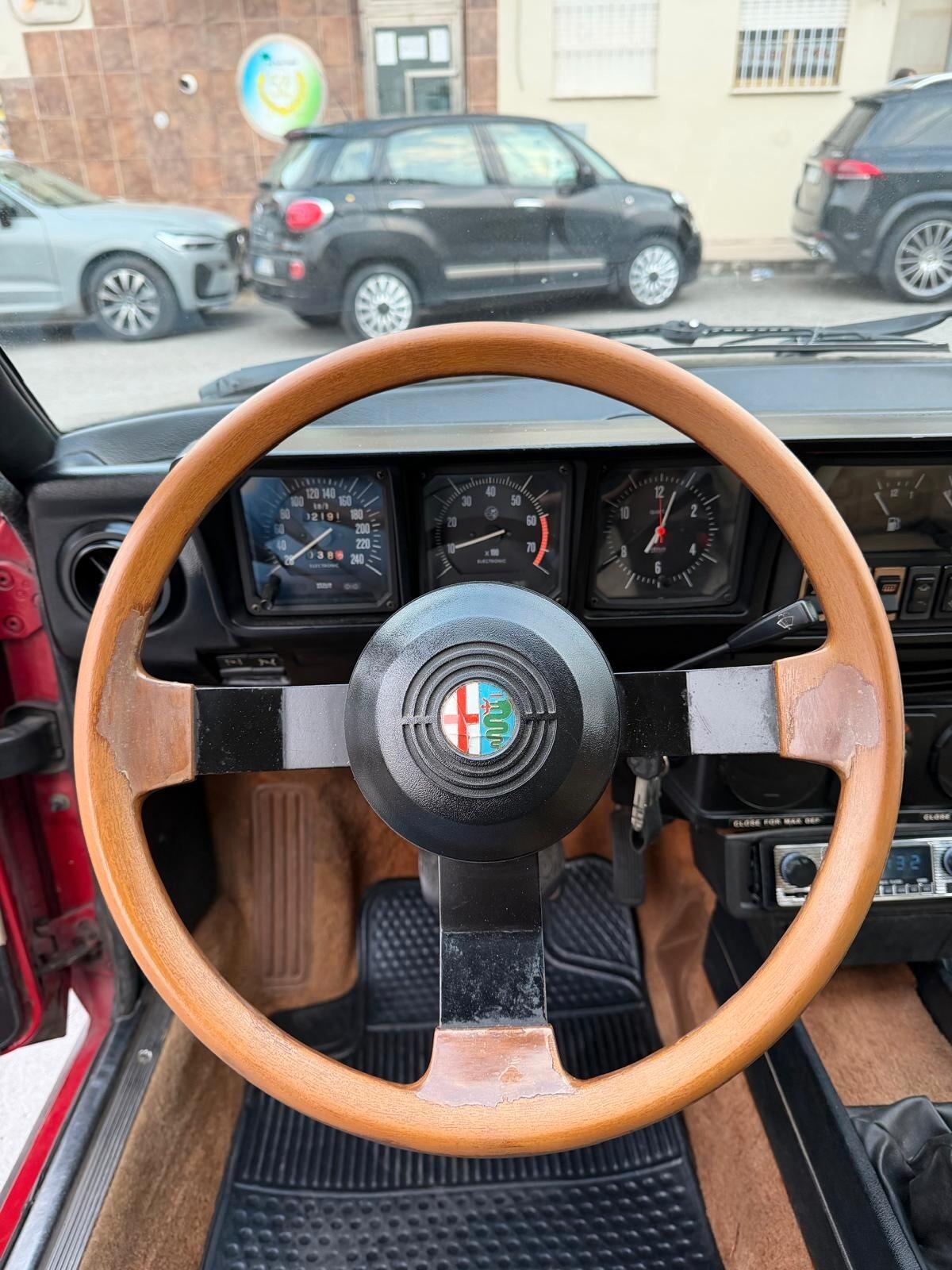 Alfa Romeo GTV 2.0