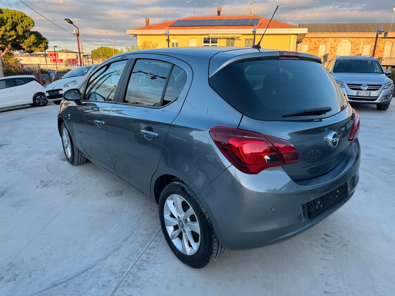 Opel Corsa 1.2 5 porte Advance