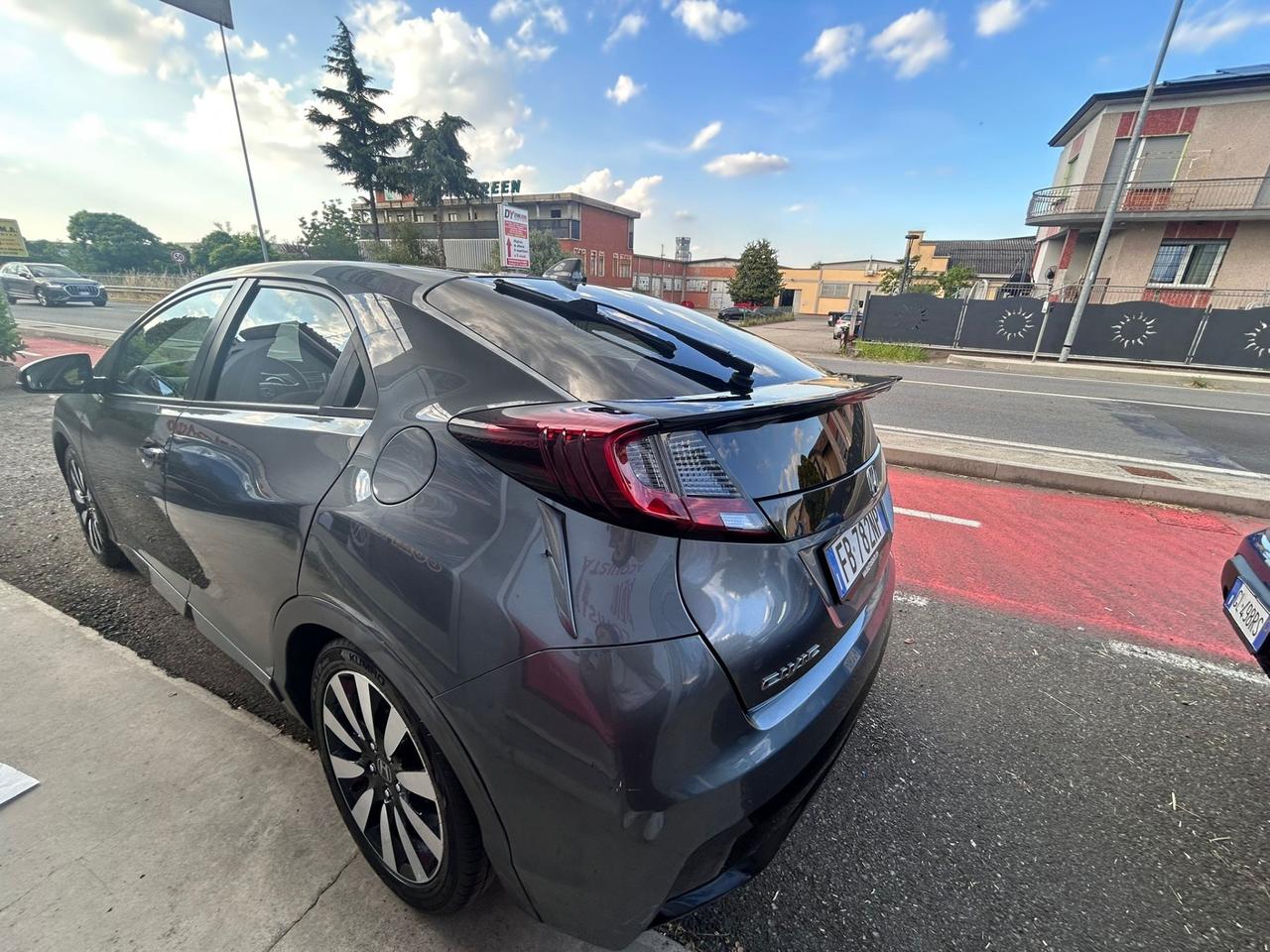 Honda Civic 1.6 i-DTEC Lifestyle Navi ADAS