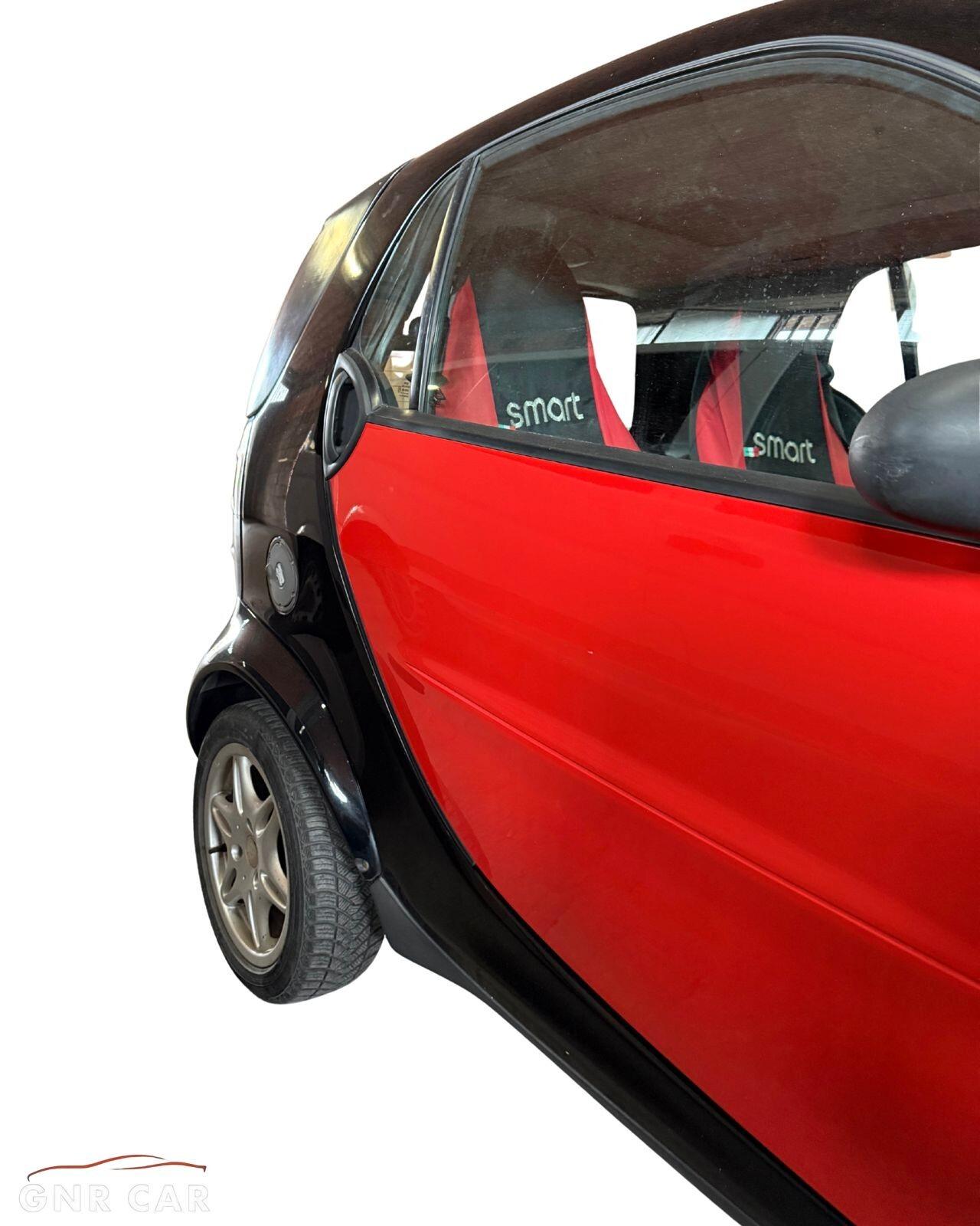 Smart ForTwo 700 coupé pure (45 kW)