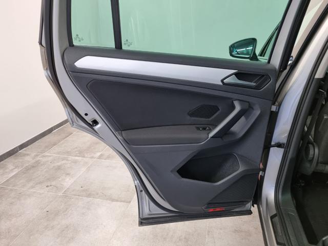 VOLKSWAGEN Tiguan 2.0 TDI SCR DSG 4MOTION Business BMT