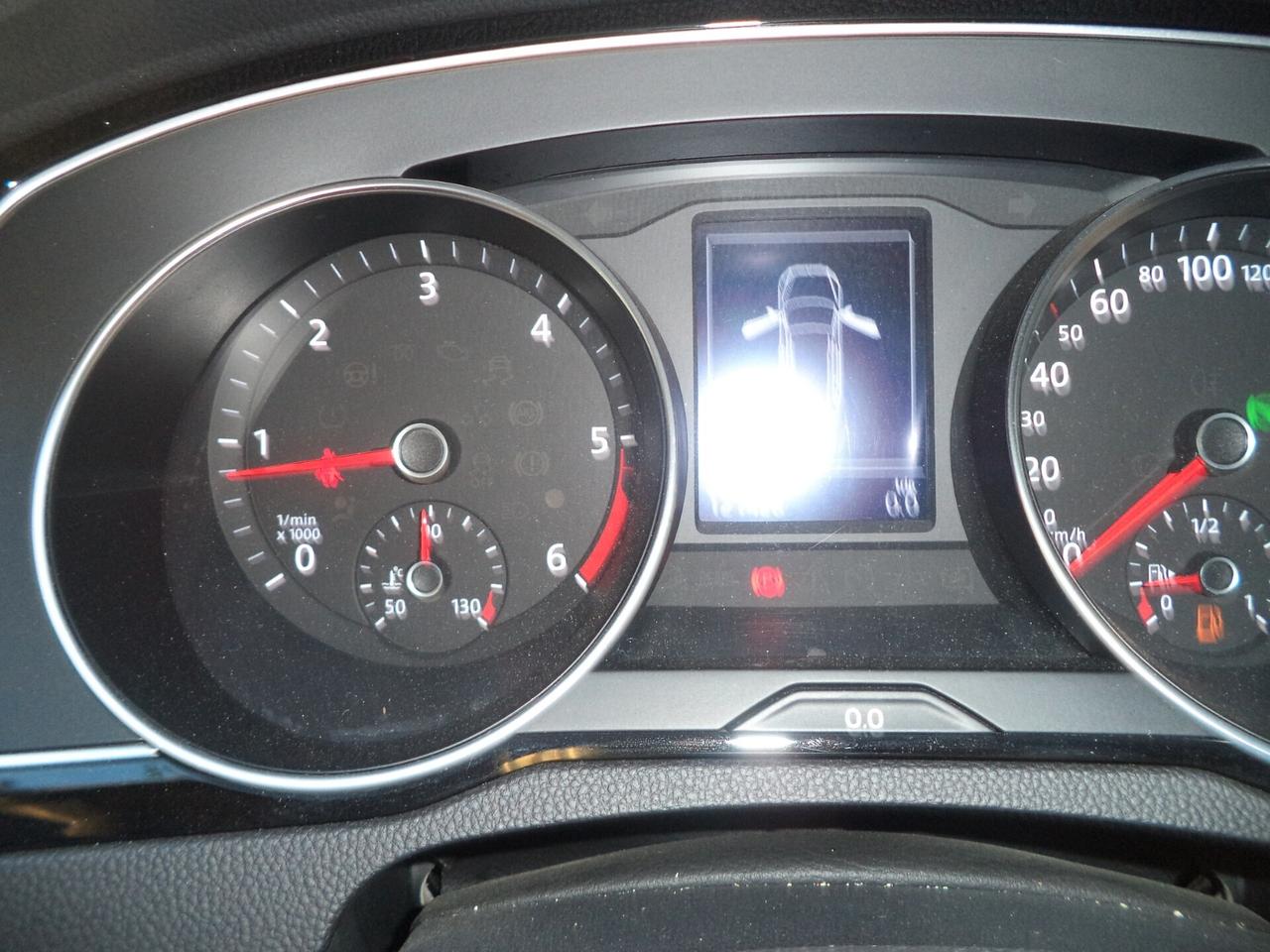 Volkswagen Passat Variant 1.6 TDI SCR DSG Business BMT