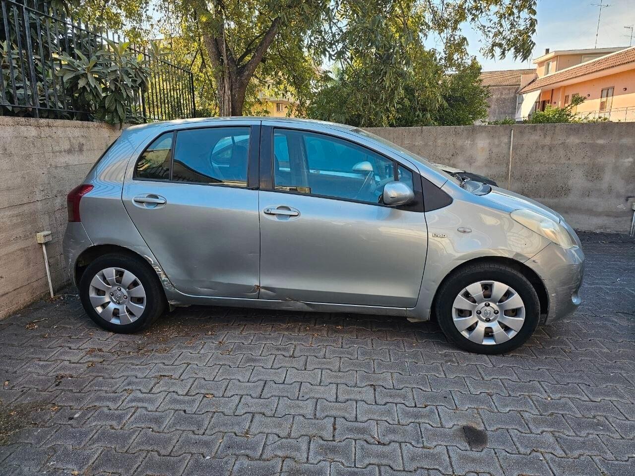 Toyota Yaris 1.4 D-4D 5 porte