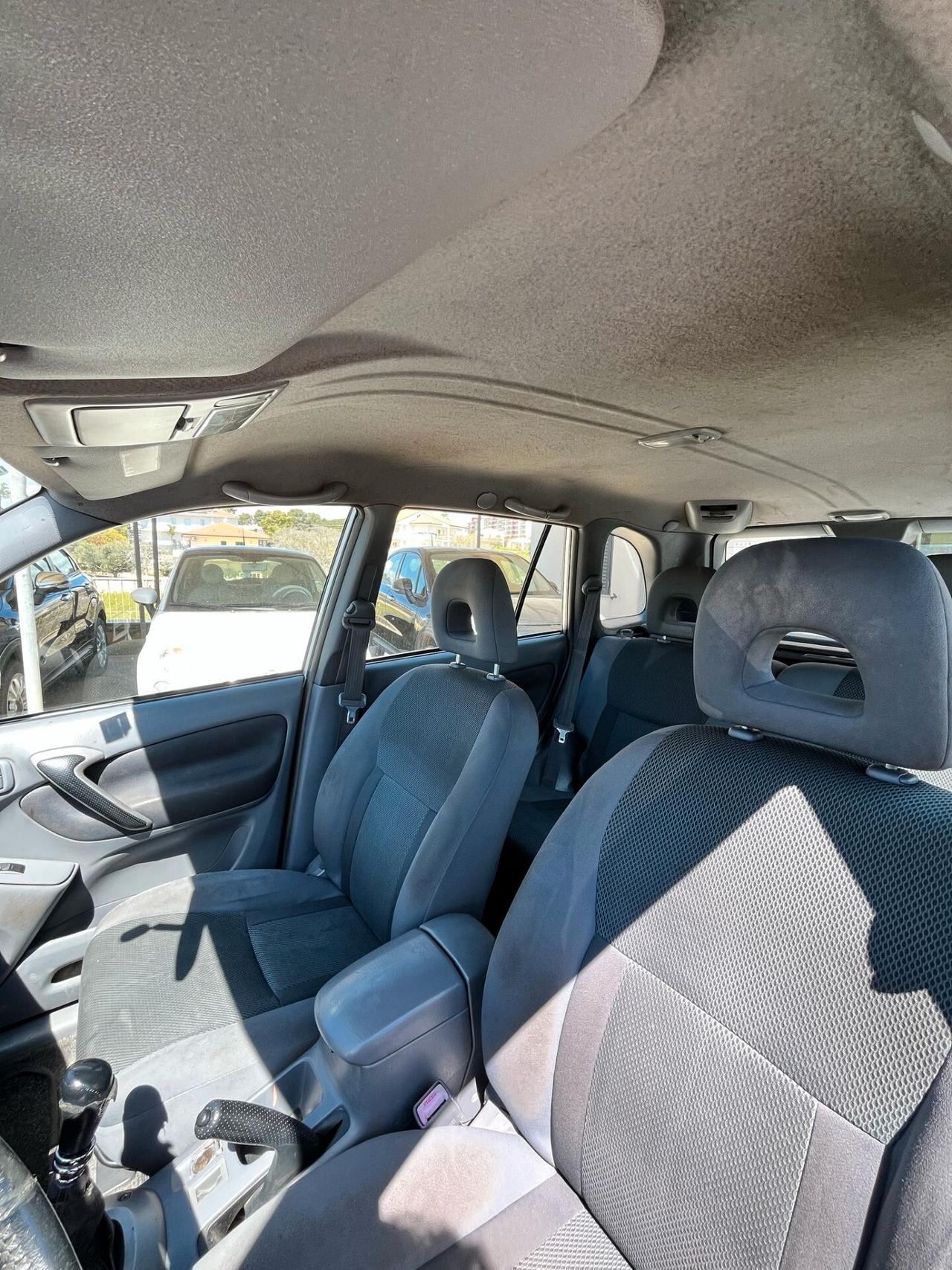 Toyota RAV 4 RAV4 2.0 Tdi D-4D cat 5 porte Sol