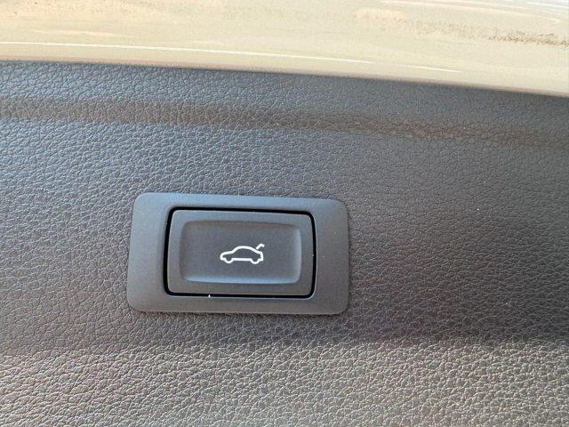 AUDI Q5 35 TDI S tronic Business Advanced