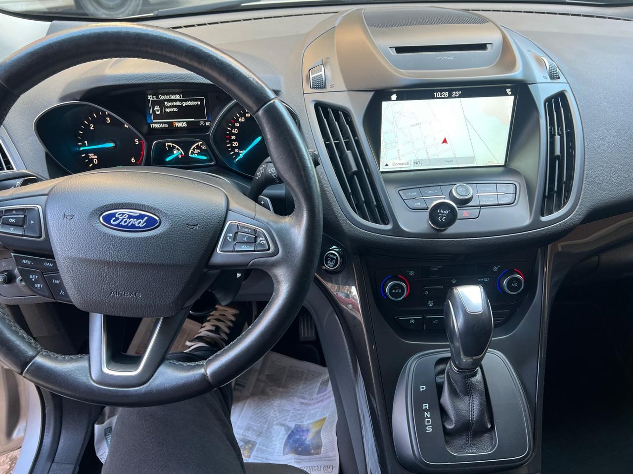 Ford Kuga 1.5 TDCI 120 CV S&S 2WD Powershift Titanium