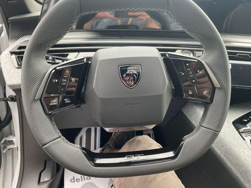 Peugeot 5008 Hybrid 145 e-DCS6 Allure
