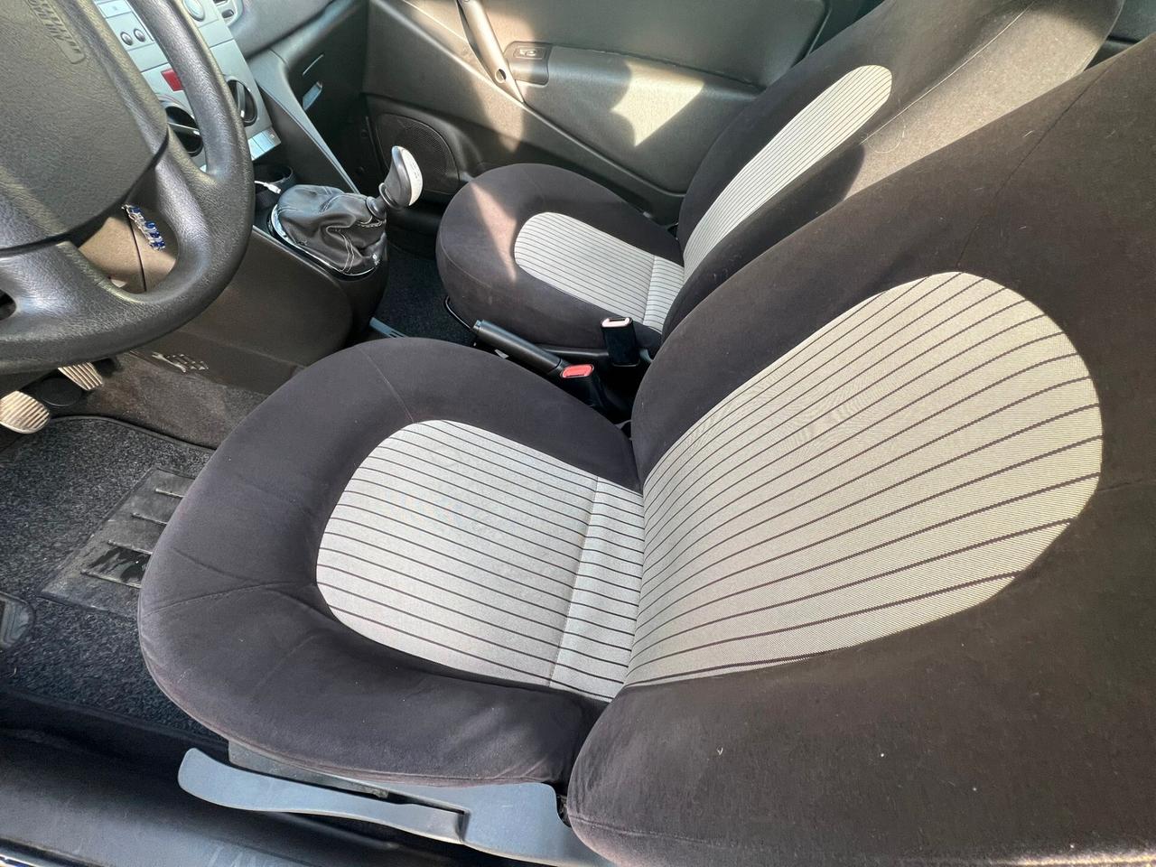 Lancia Ypsilon 1.2 Modamilano