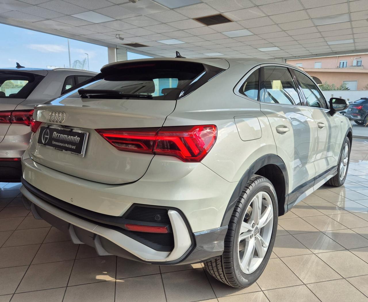 Audi Q3 Sportback 35 TDI S tronic S line