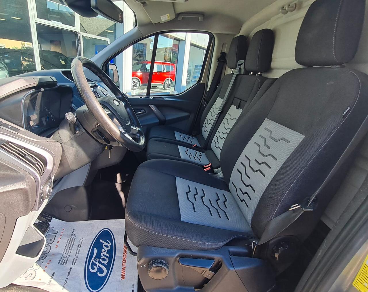 Ford Transit Custom 2.0 Ecoblue 130cv Autom. L1H1