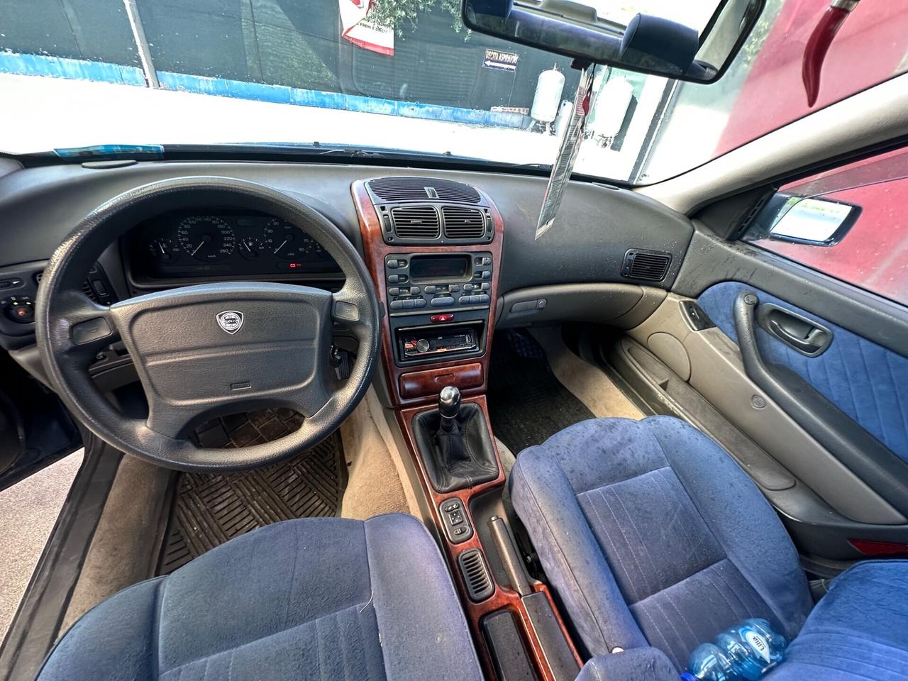 Lancia K 2.0i 20V cat Comfort Drive LE 1995 GPL