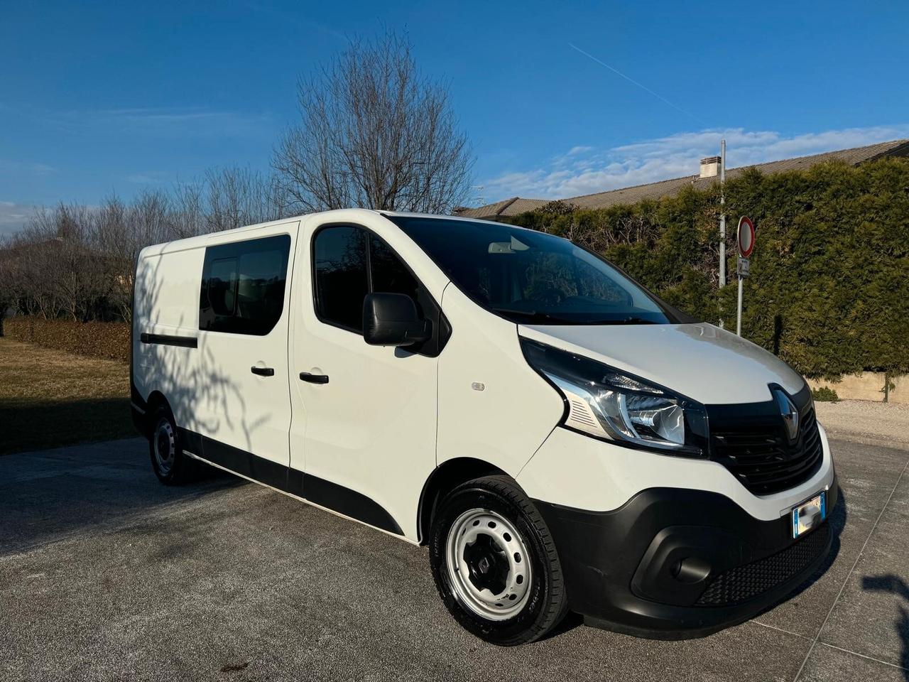 Renault Trafic T29 1.6 DCI 125CV SeS ICE 6 posti N1-WEBASTO