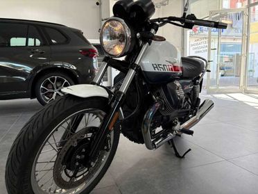 MOTO GUZZI V7 GUZZI - SPECIAL