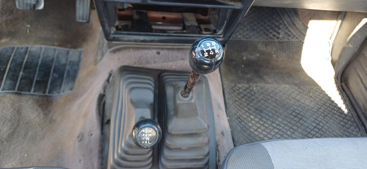 Nissan King Cab pick up 2.5 NA 4x4