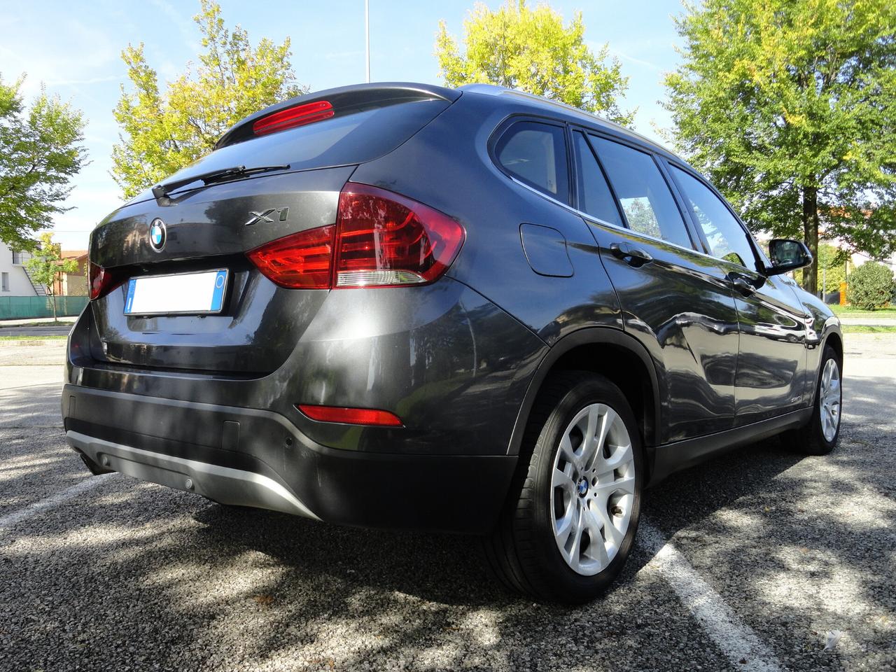 Bmw X1 sDrive18d X Line