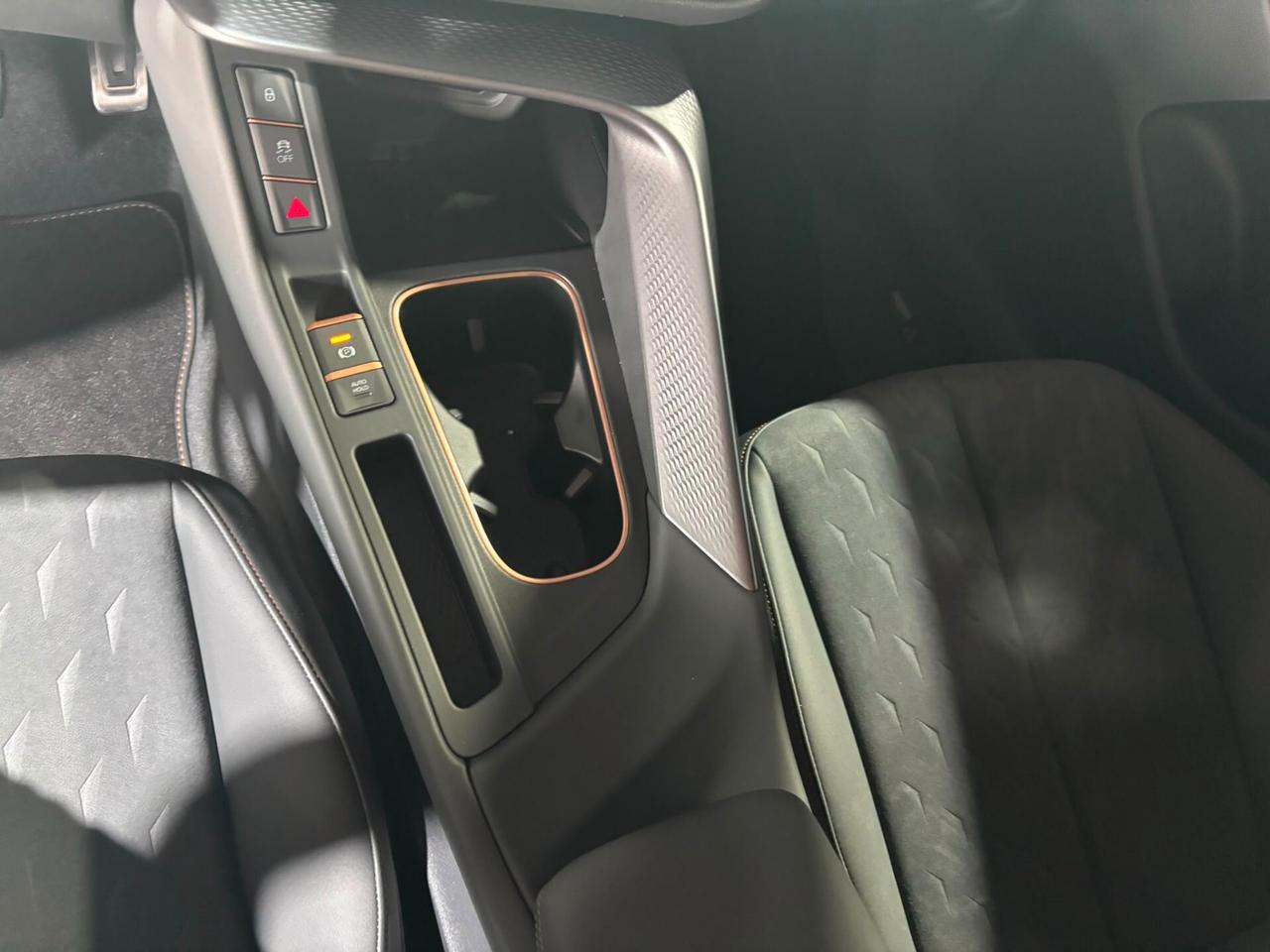 Cupra Terramar 1.5 e-Hybrid DSG Impulse